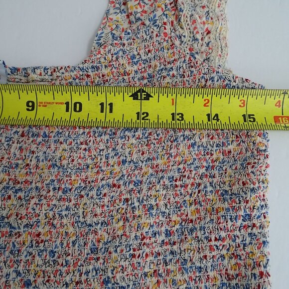 Old Navy Smocked Ruffle Tank Top Women Size M Multi Ditsy Floral - Picture 5 of 6